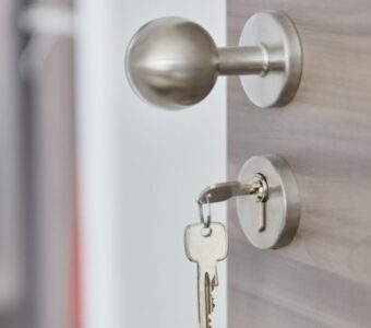 apartment key